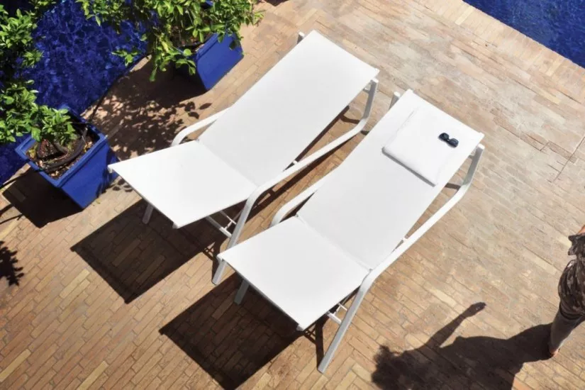 Holly outdoor Sunbed